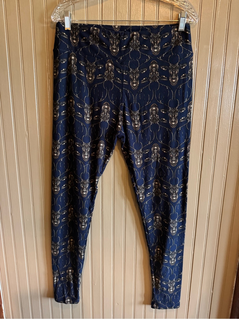 New LuLaRoe Navy Blue Leggings with elk/deer tall curvy